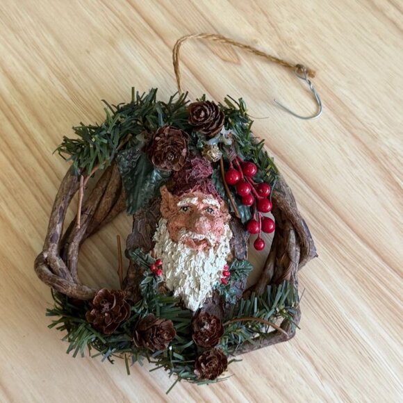 Santa-Themed Rustic Wreath Ornament With Pinecones & Faux Berries Grapevine - Picture 6 of 9